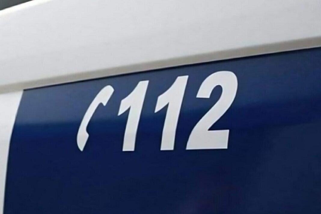 112 poliisiauton kyljessä